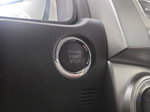 Used 2020 Toyota 4Runner Limited image 26