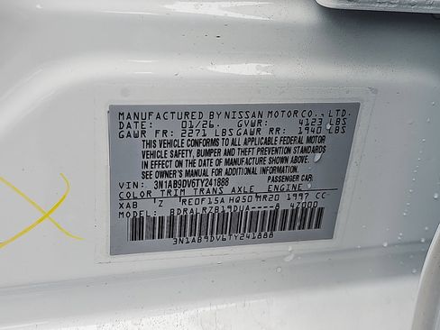 New 2026 Nissan Sentra SR w/ Floor Mat Package image 18