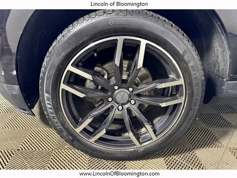 Used 2013 Lincoln MKX AWD image 10