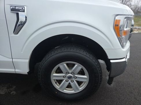 Used 2022 Ford F150 XLT w/ Trailer Tow Package AWD/4WD image 4
