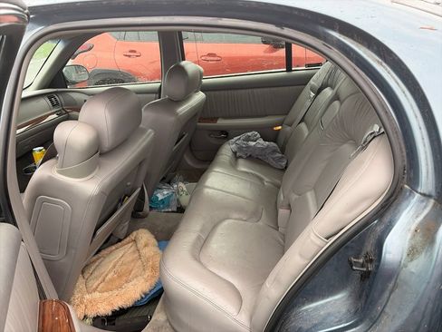 Used 2002 Buick Park Avenue FWD image 8