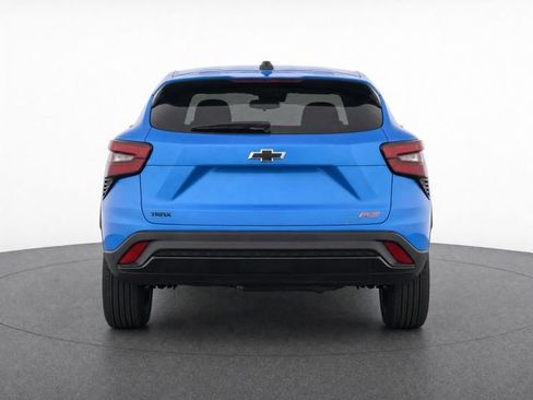Used 2025 Chevrolet Trax RS w/ Driver Confidence Package FWD image 5