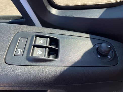 Used 2023 RAM ProMaster 3500 w/ Convenience Group image 12