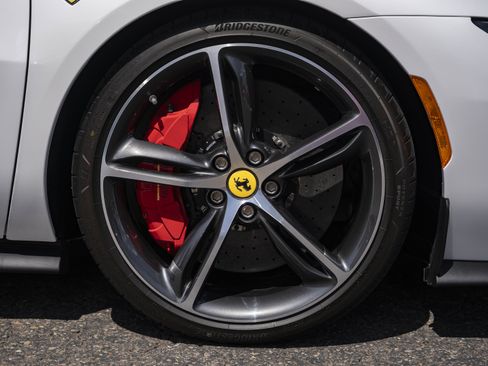 Used 2025 Ferrari 296 GTS RWD image 16
