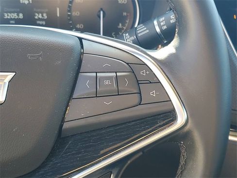 Used 2025 Cadillac XT5 Premium Luxury image 20