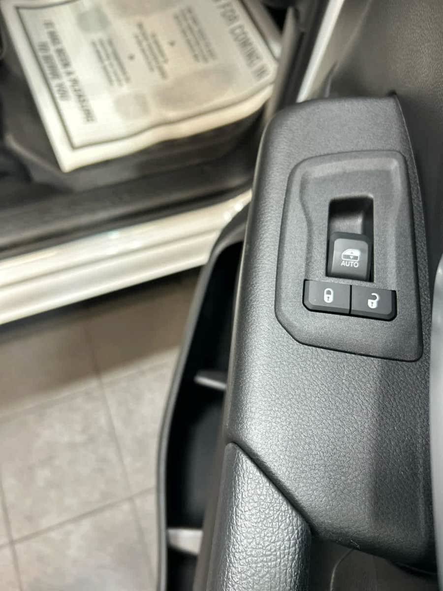 Used 2025 RAM 1500 Big Horn AWD/4WD image 28