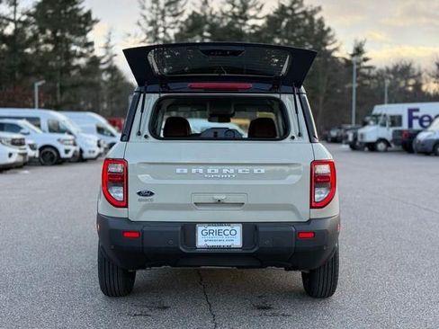 New 2025 Ford Bronco Sport Outer Banks image 6