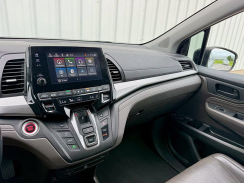 Used 2018 Honda Odyssey Touring image 24