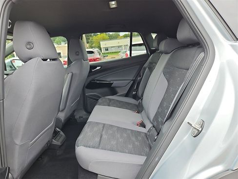 Used 2022 Volkswagen ID.4 Pro image 11