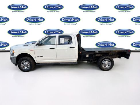 Used 2022 RAM 2500 Tradesman w/ Chrome Appearance Group image 4