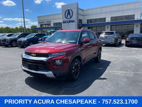Used 2023 Chevrolet TrailBlazer LT w/ Convenience Package AWD/4WD image 1