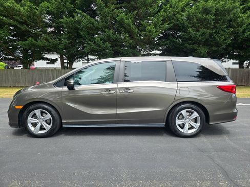 Used 2020 Honda Odyssey EX-L image 3