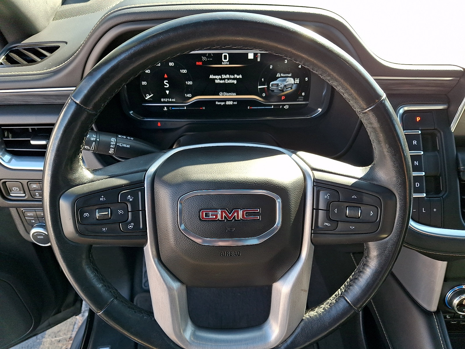 Certified 2022 GMC Yukon XL SLT w/ SLT Premium Package AWD/4WD image 20