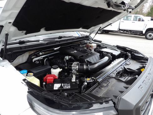 Used 2022 Nissan Frontier S image 41