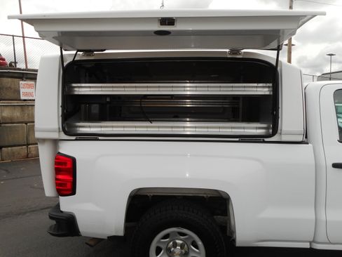 Used 2015 Chevrolet Silverado 1500 W/T w/ Trailering Package AWD/4WD image 23