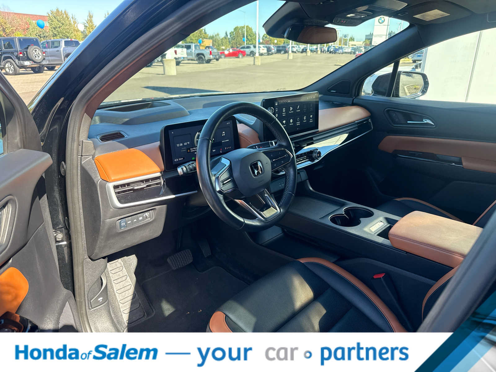 Used 2024 Honda Prologue Elite image 2