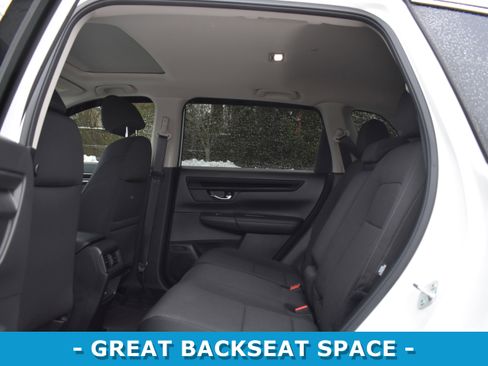 Certified 2025 Honda CR-V EX image 9