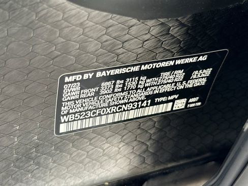 Used 2024 BMW iX xDrive50 w/ Sport Package AWD/4WD image 36
