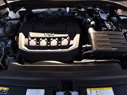 Certified 2024 Volkswagen Tiguan S image 24