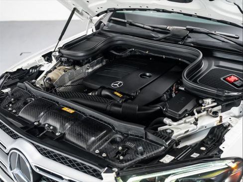 Used 2021 Mercedes-Benz GLE 350 w/ Premium Package image 11