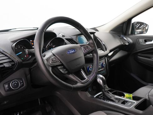 Used 2019 Ford Escape Titanium AWD/4WD image 26