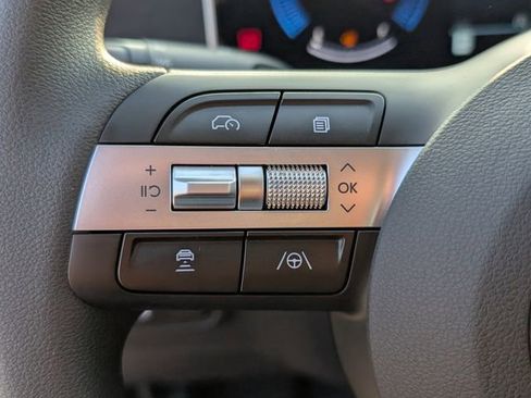 New 2026 Hyundai Tucson SE image 14