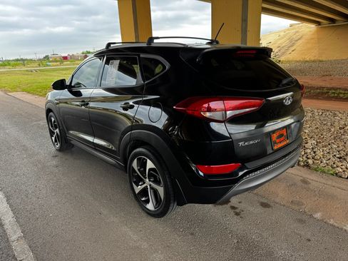 Used 2016 Hyundai Tucson Sport FWD image 5
