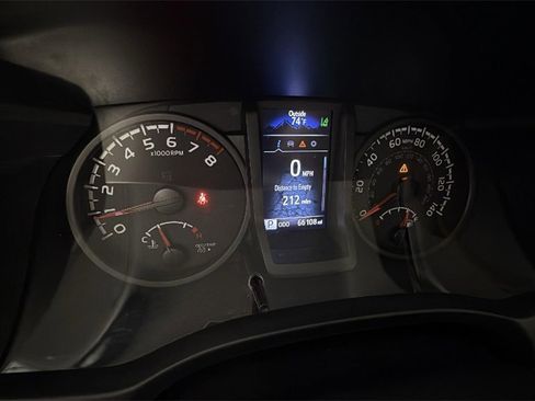 Used 2022 Toyota Tacoma SR image 19