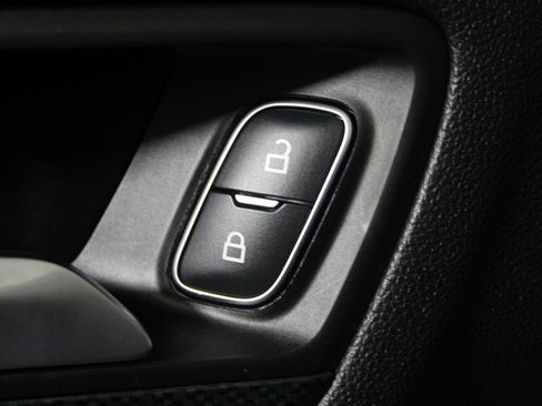 Certified 2025 Ford Escape ST-Line image 24