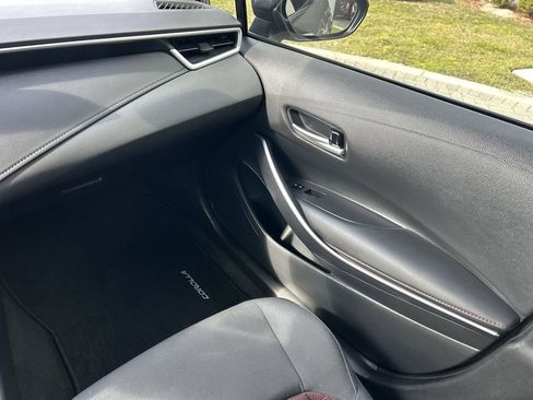 Used 2023 Toyota Corolla SE image 16