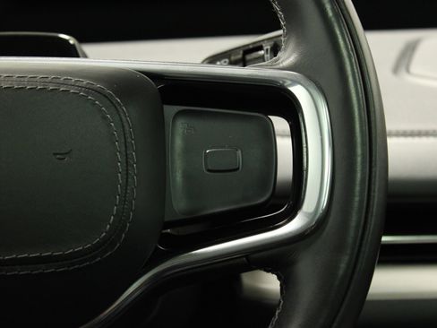 Used 2025 Lincoln Navigator Reserve image 28