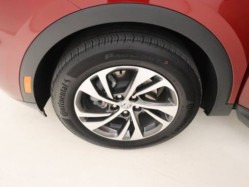 Used 2023 Buick Envision Essence image 7