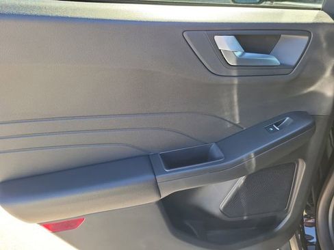 Used 2024 Ford Escape ST-Line w/ Tech Pack #1 image 11