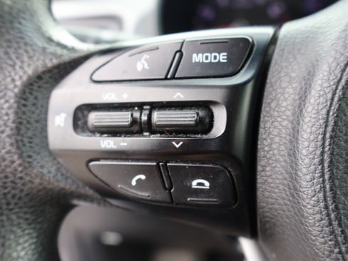 Used 2019 Kia Rio S FWD image 29