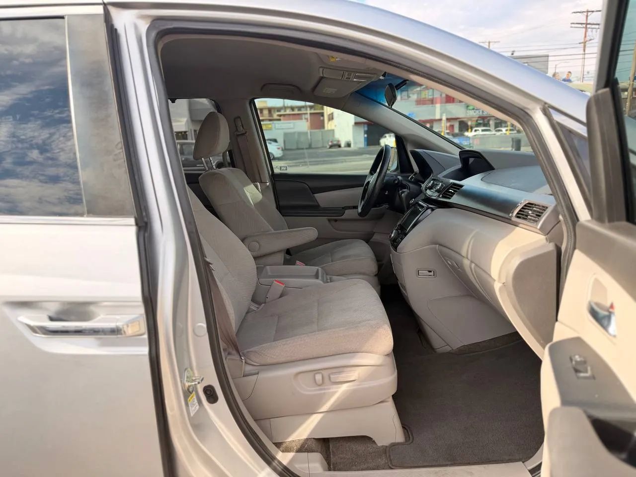 Used 2015 Honda Odyssey EX image 44
