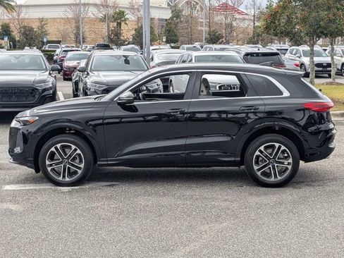 Certified 2025 Audi Q5 Premium w/ Convenience Package image 9