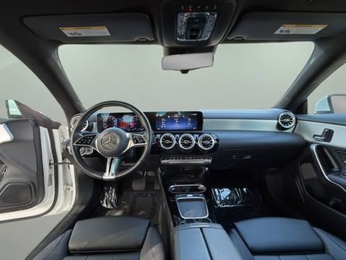 Used 2025 Mercedes-Benz CLA 250 image 16