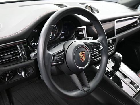 Certified 2023 Porsche Macan Turbo AWD/4WD image 16