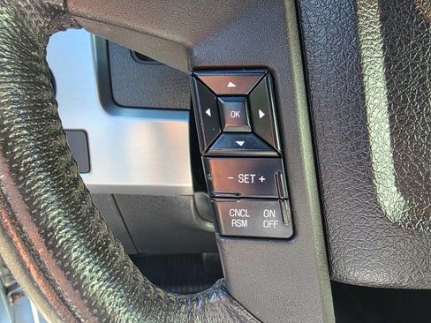 Used 2013 Ford F150 Raptor w/ Luxury Equipment Group image 21