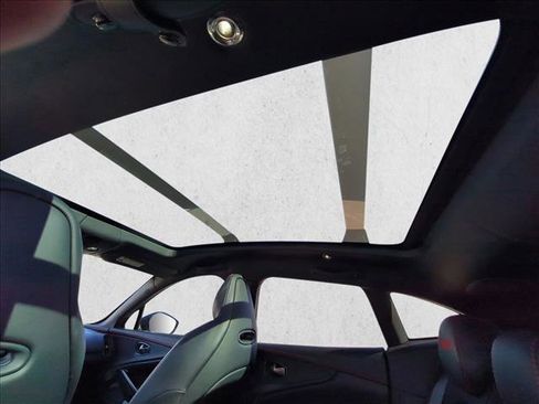 Used 2022 Aston Martin DBX image 20