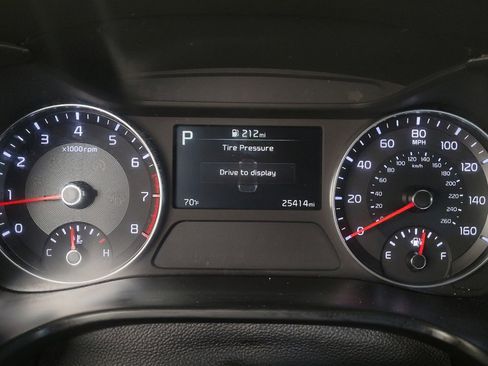 Used 2024 Kia Forte LXS image 23