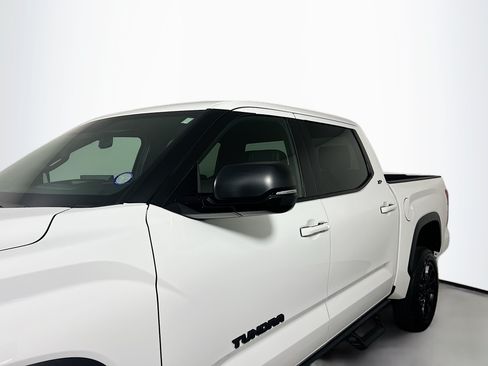 Used 2026 Toyota Tundra SR5 w/ SR5 Premium Package AWD/4WD image 12