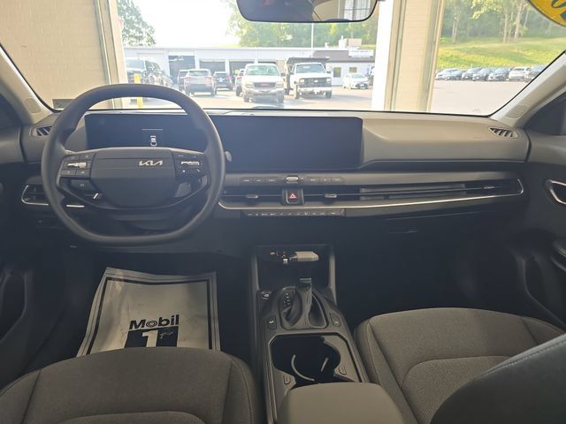 Certified 2025 Kia K4 FWD image 11