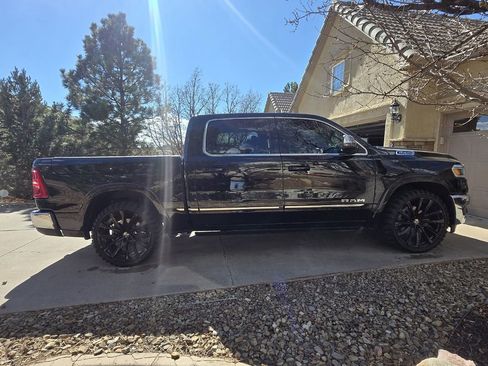 Used 2025 RAM 1500 Limited image 3