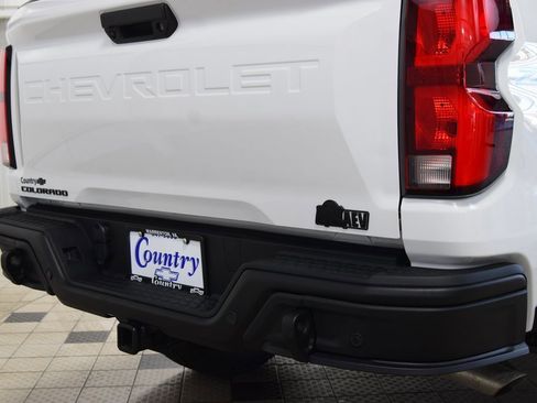 New 2026 Chevrolet Colorado ZR2 w/ ZR2 Bison Edition image 23