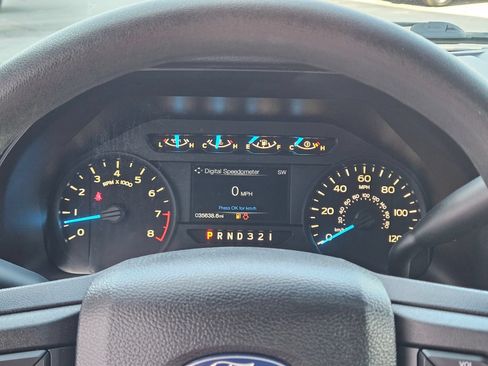 Used 2017 Ford F150 XL w/ Equipment Group 101A Mid RWD image 16