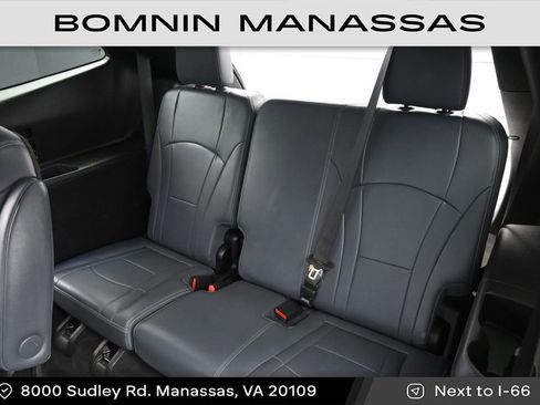 Used 2023 Buick Enclave Essence w/ Experience Buick Package AWD/4WD image 15