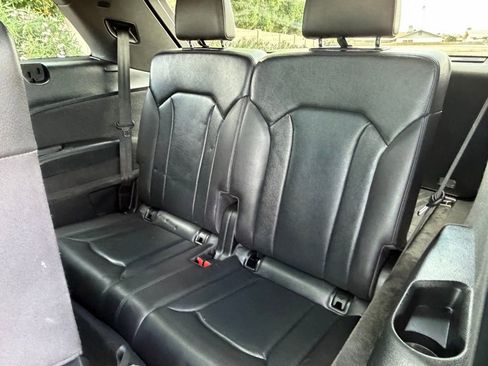 Used 2017 Audi Q7 2.0T Premium Plus w/ Premium Plus Package image 23