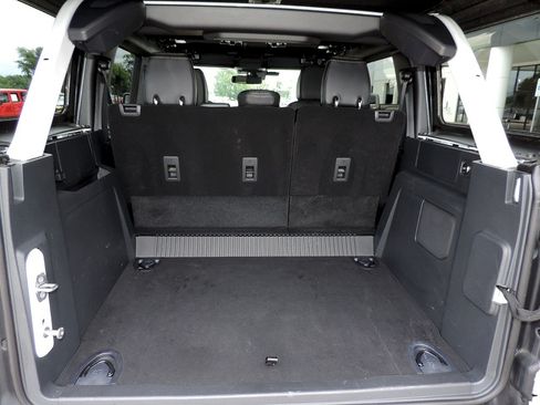 Used 2025 Ford Bronco Badlands AWD/4WD image 9
