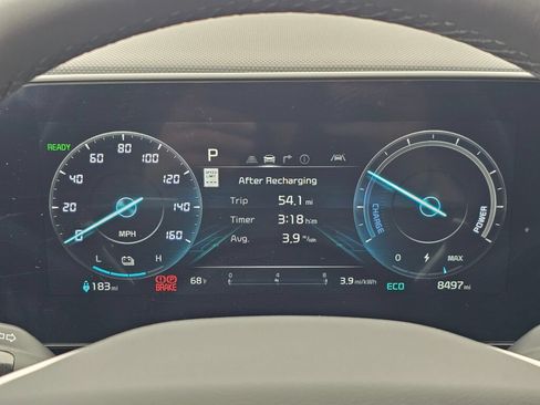 Certified 2025 Kia Niro Wind FWD image 12